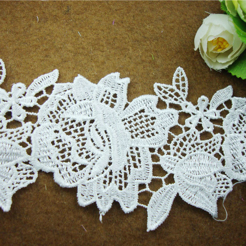 7.5 cm water-soluble embroidered polyester home textiles, curtain accessories, handcrafted skirt trims, clothing, hair accessories and hat accessories Application Scenario