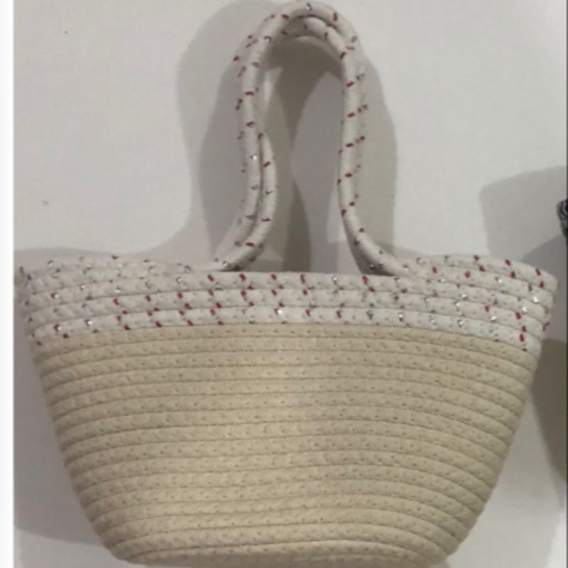 New Korean-style versatile crossbody bag for Spring/Summer 2021, a stylish and youthful handbag for women