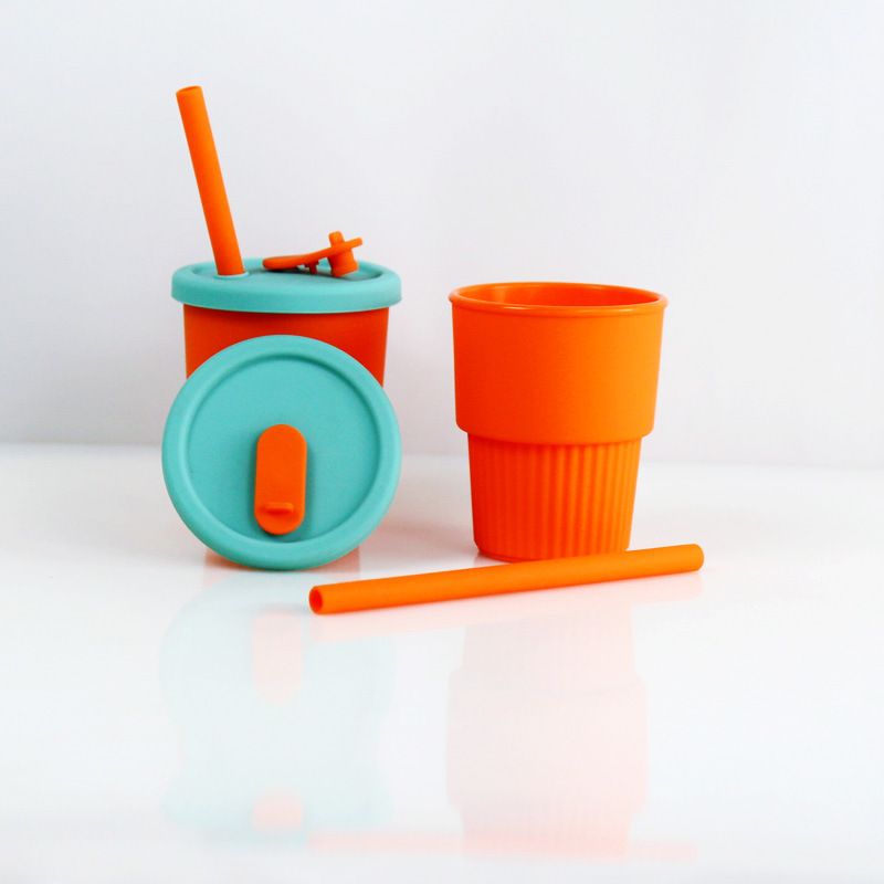 High appearance level children's straw cup, popular coffee cup, children's anti-drop water cup, creative travel cup, leak-proof silicone water cup Item Picture