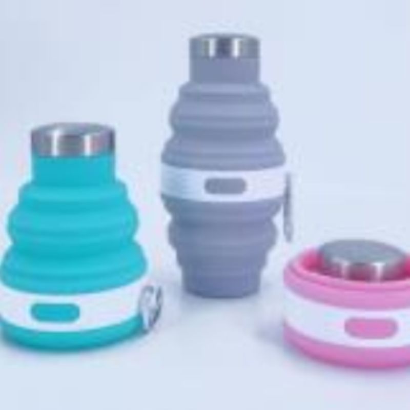 Silicone folding water cup with nozzle cap, cross-border outdoor portable sports water bottle, high-temperature resistant and extendable travel water cup Specification image