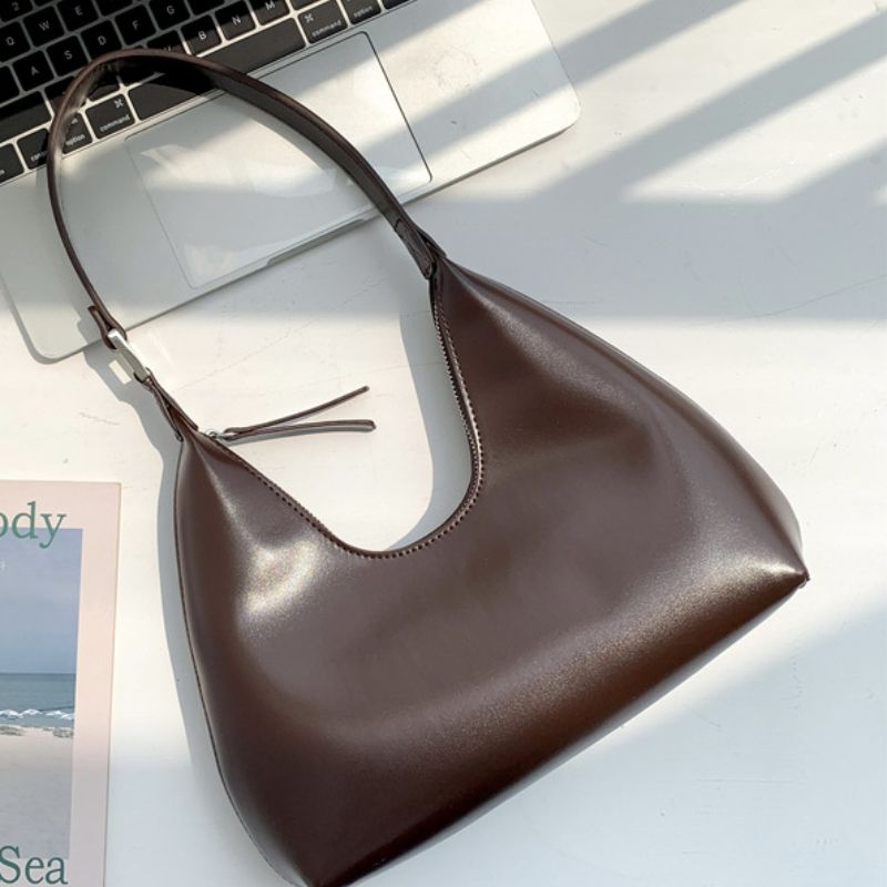 2025年时尚斜挎女包2025年时尚斜挎女包2025年时尚斜挎女包