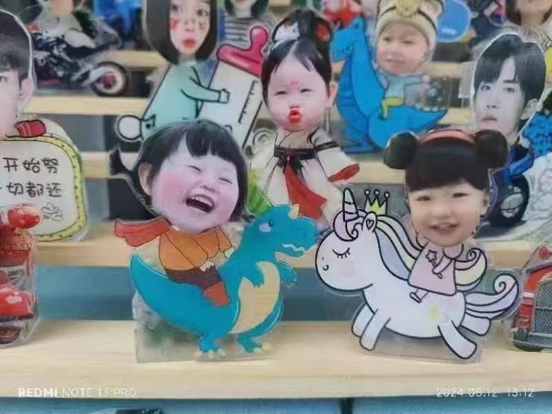 手办摆件潮玩 摇摇乐摆摊 夜市网红项目网红摇摇乐摇一摇电动摇头摆件定制DIY产品图