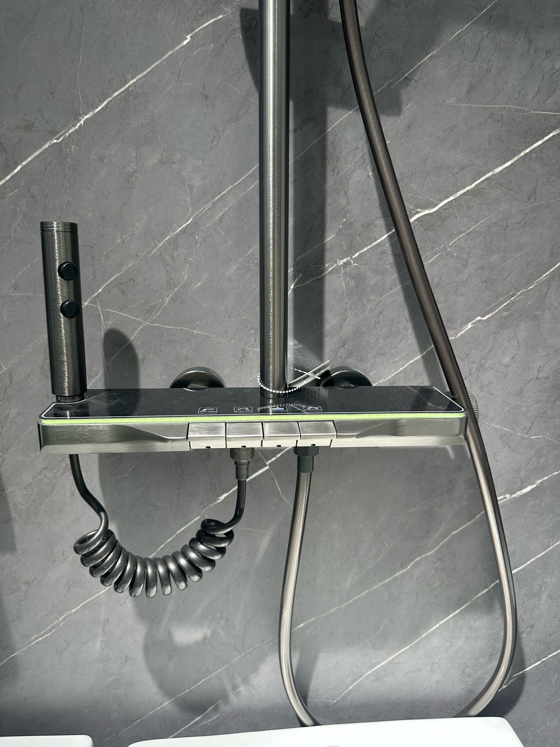 花洒套装实物图