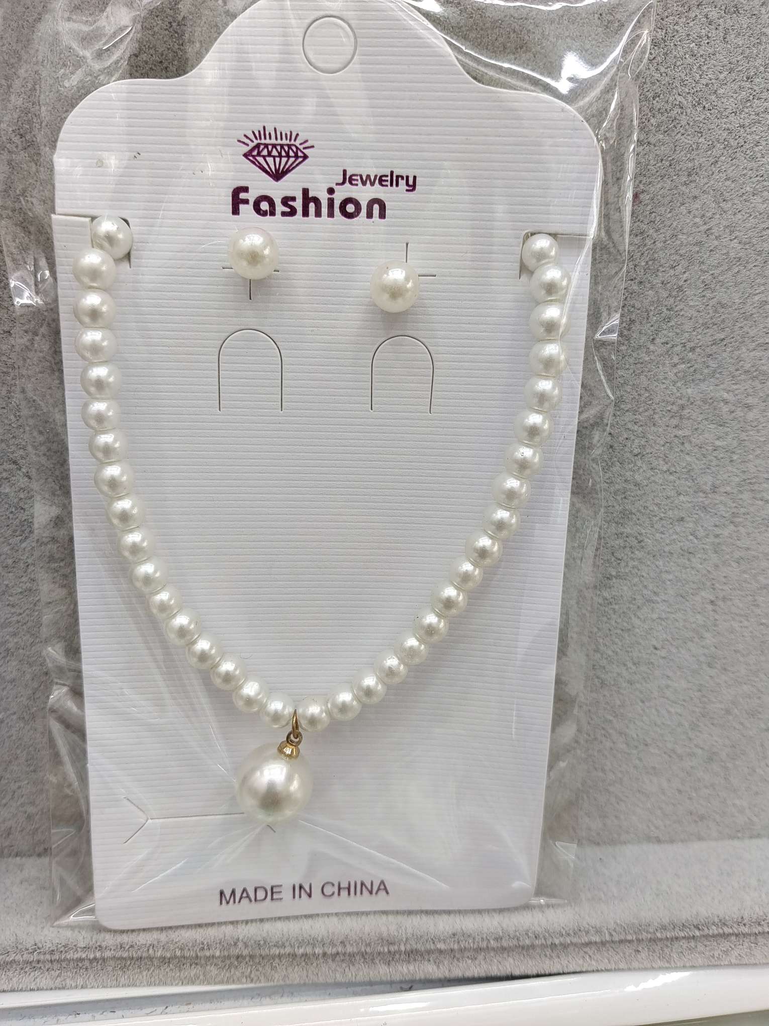 珍珠项链产品图