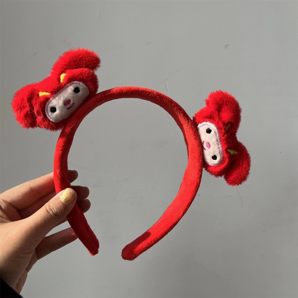 2024新款龙年红色麋鹿造型毛绒发箍女童节日氛围发饰女生洗脸发箍不易掉详情1