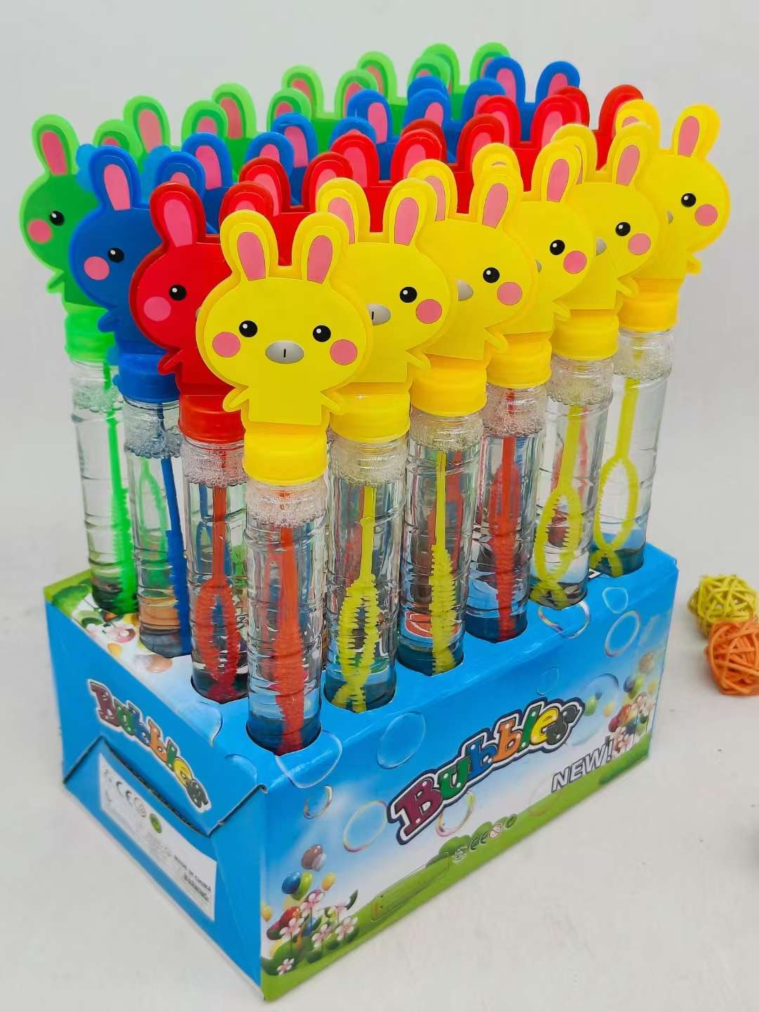 卡通迷你泡泡水，颜色混装，款式多多玩具