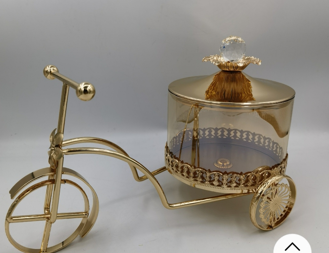 永生花玻璃罩工艺品 透明花瓶玻璃烛杯酒精胶装饰 精致礼品透明玻璃花瓶 艺术品收藏家必备产品图