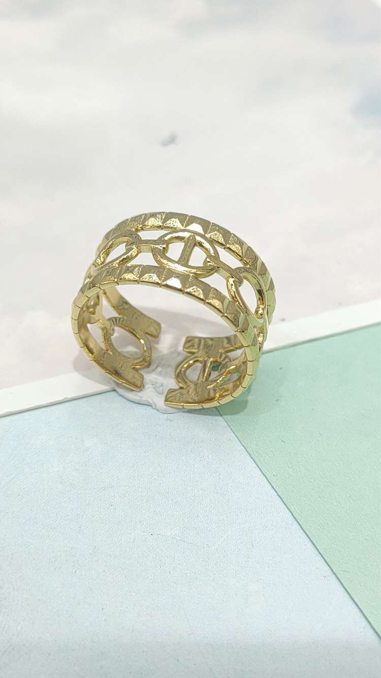 钛钢立体可调节真金电镀戒指 精致女士饰品 独特设计时尚潮流戒指不锈钢材质流行饰品