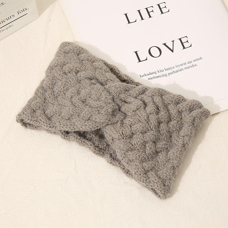 Woolen cross headband for women, Korean Instagram sporty outdoor knitted headwear, popular wide-edge facial cleansing headband, anti-slip headband detail image 3