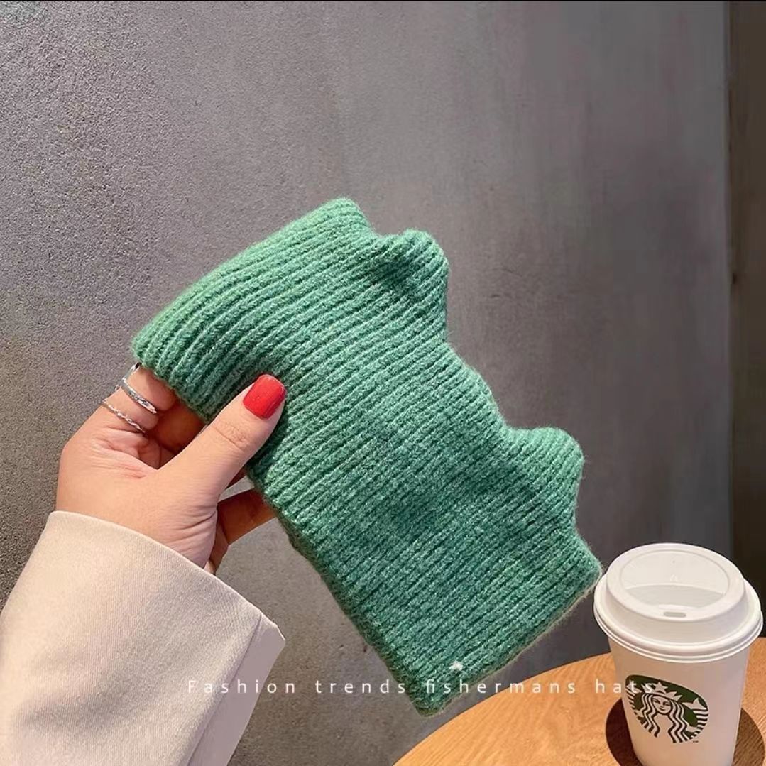 Korean Internet celebrity wide-brimmed knitted woolen hairband for women's winter striped smiley face leopard print with fleece tie headband and hair accessory Application Scenario
