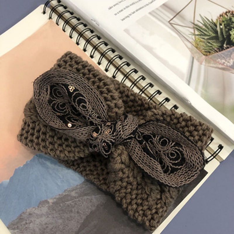 Popular knitted woolen bow sequined hair band for women, Korean version, versatile outerwear hair band, hair clip, headband, hair accessory, women's autumn hair band detail image 4