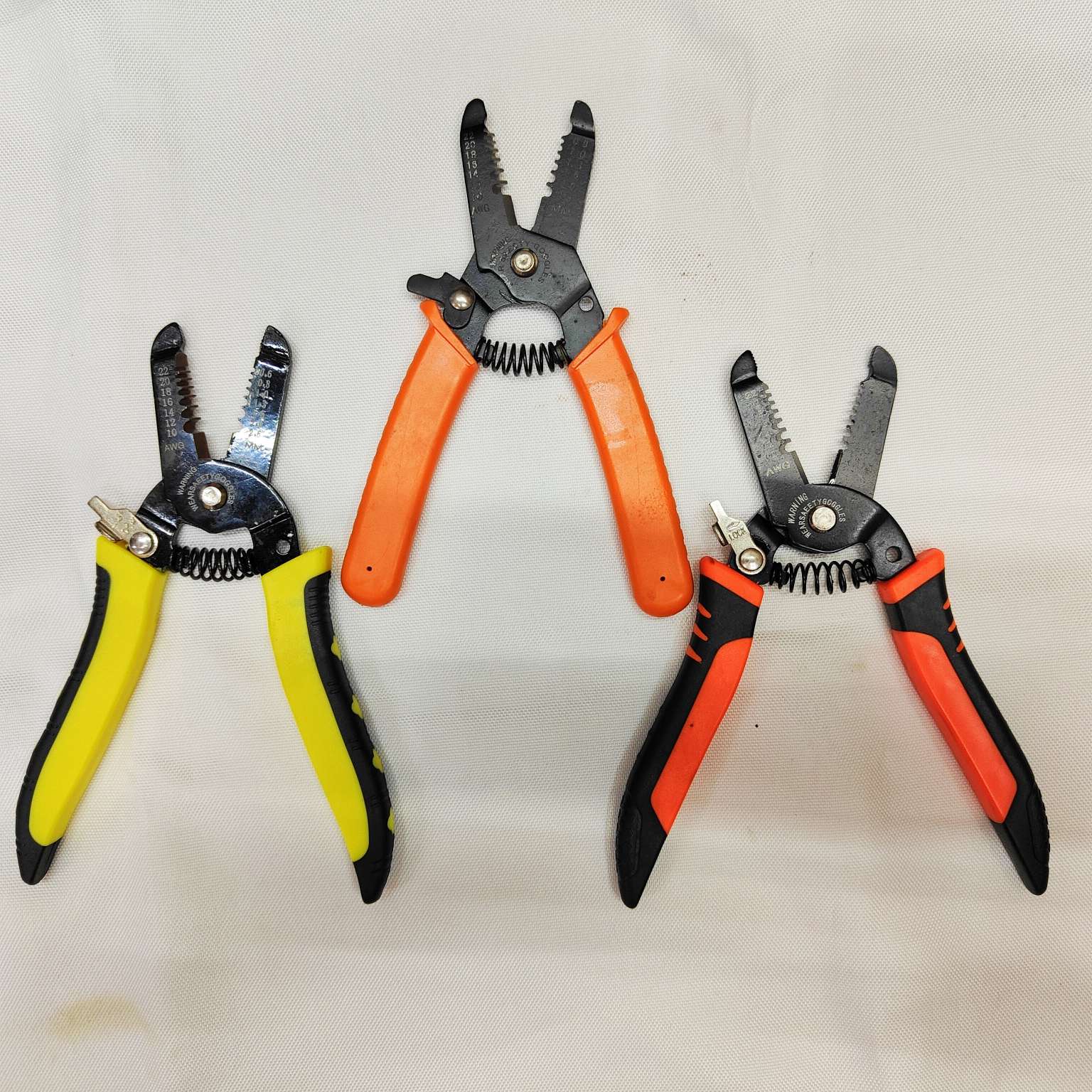 剥线钳手动剥线器剪线钳剥皮钳多功能电工作业家用日常维修建筑工地设备维修详情图3
