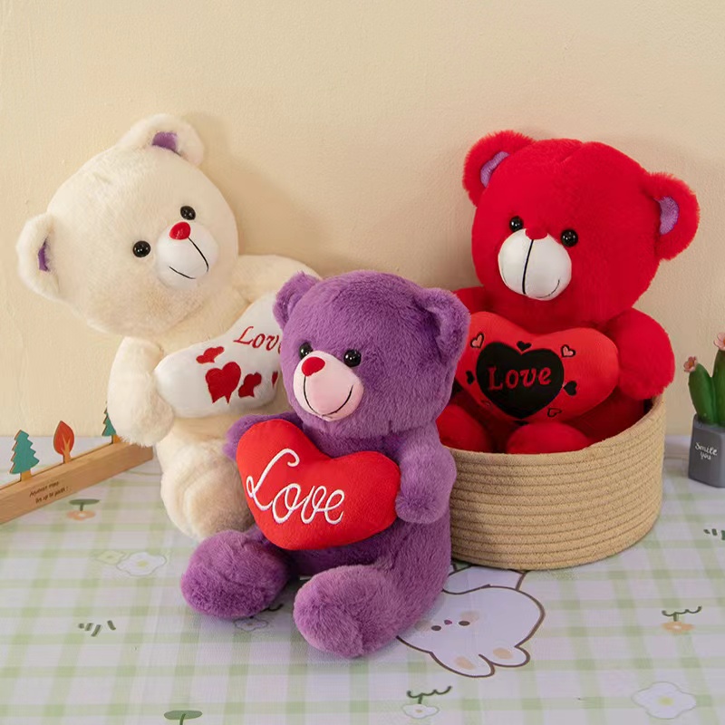 A 25cm heart-shaped plush bear Application Scenario