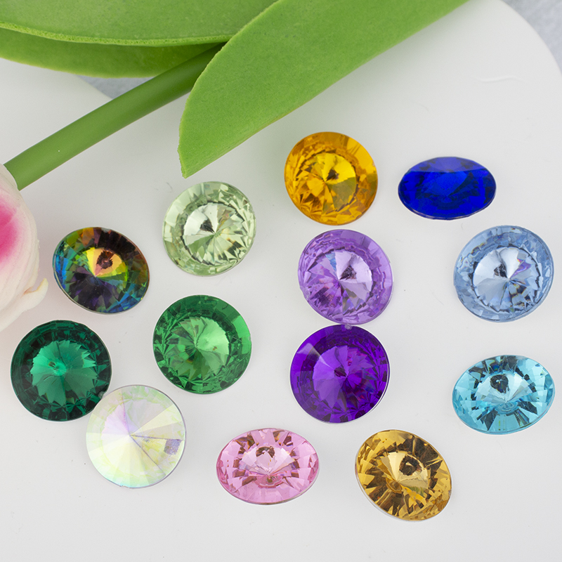 Yiwu accessories pointed-bottom satellite gemstone imitation Taiwan acrylic diamond handcrafted headwear photo frame with diamond pasting DIY material accessories Specification image