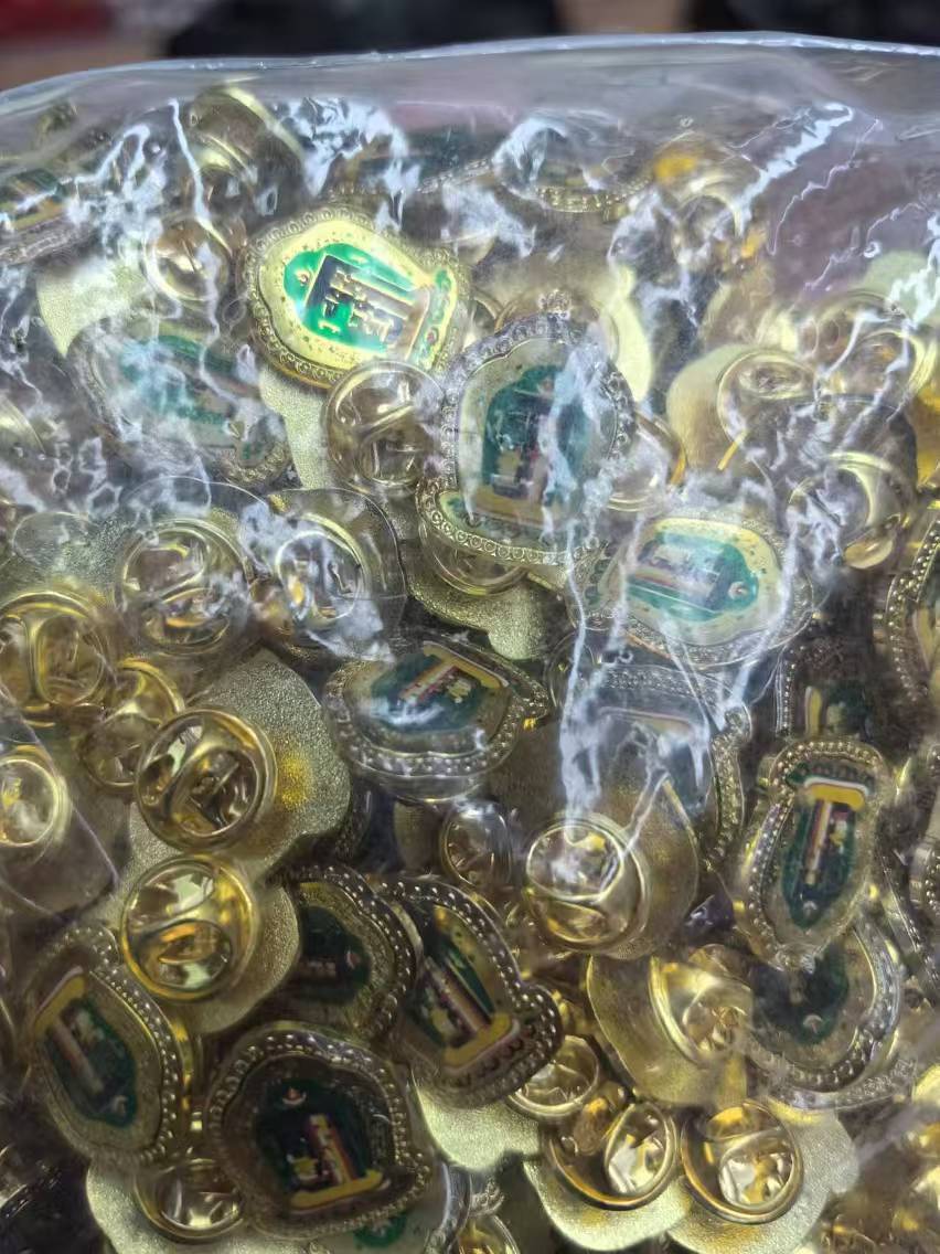 十相自在 别针 龙成吉祥 11326