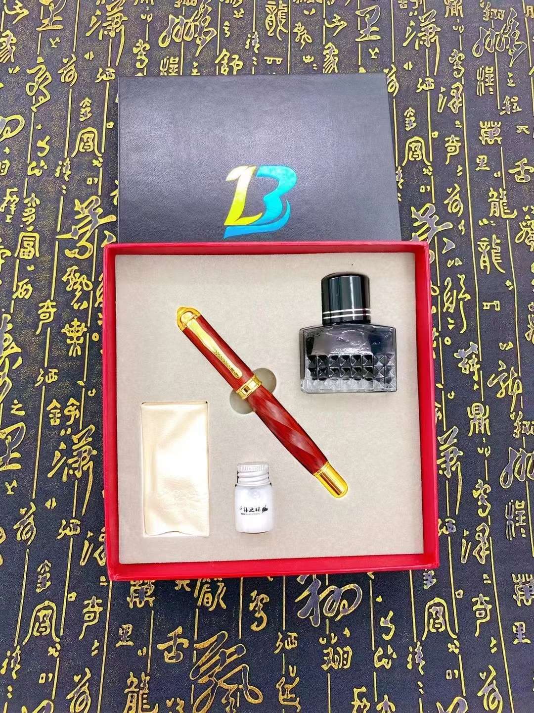 进口尼泊尔红木头笔商务礼品笔书法笔金属钢笔宝珠笔可定制logo文具
