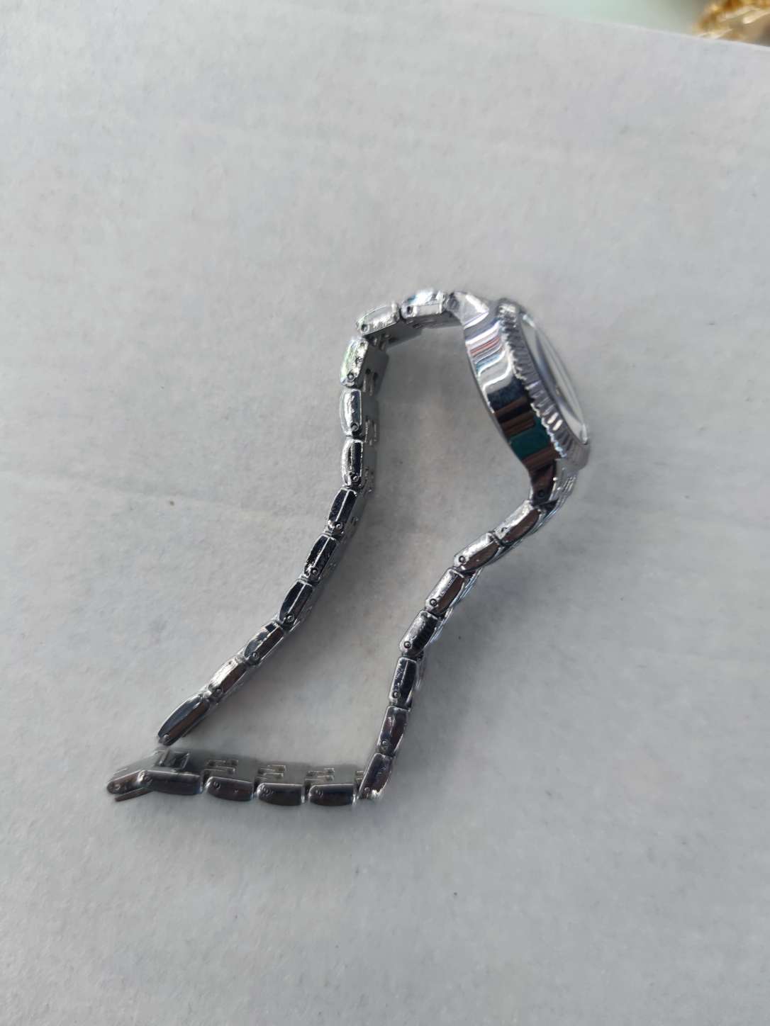 时尚单品小绿表 石英表女学生款 饰品吊坠手链手表 精致石英表 简约时尚手表手表详情图4