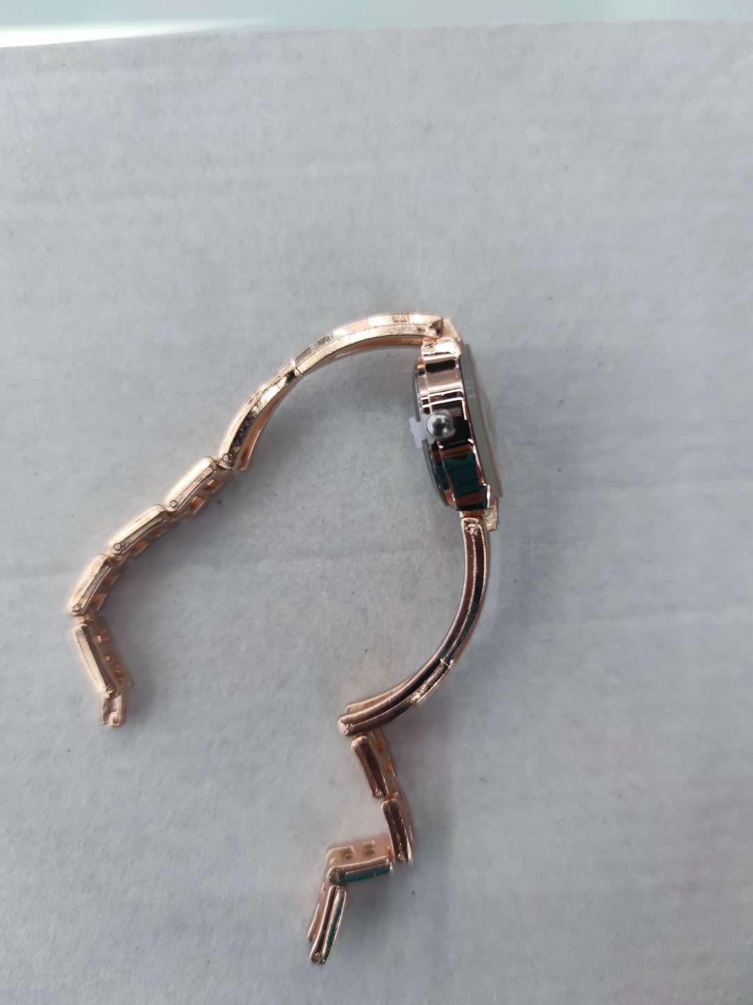 时尚单品小绿表 石英表女学生款 饰品吊坠手链手表 精致石英表表盘 独特设计手表详情图3