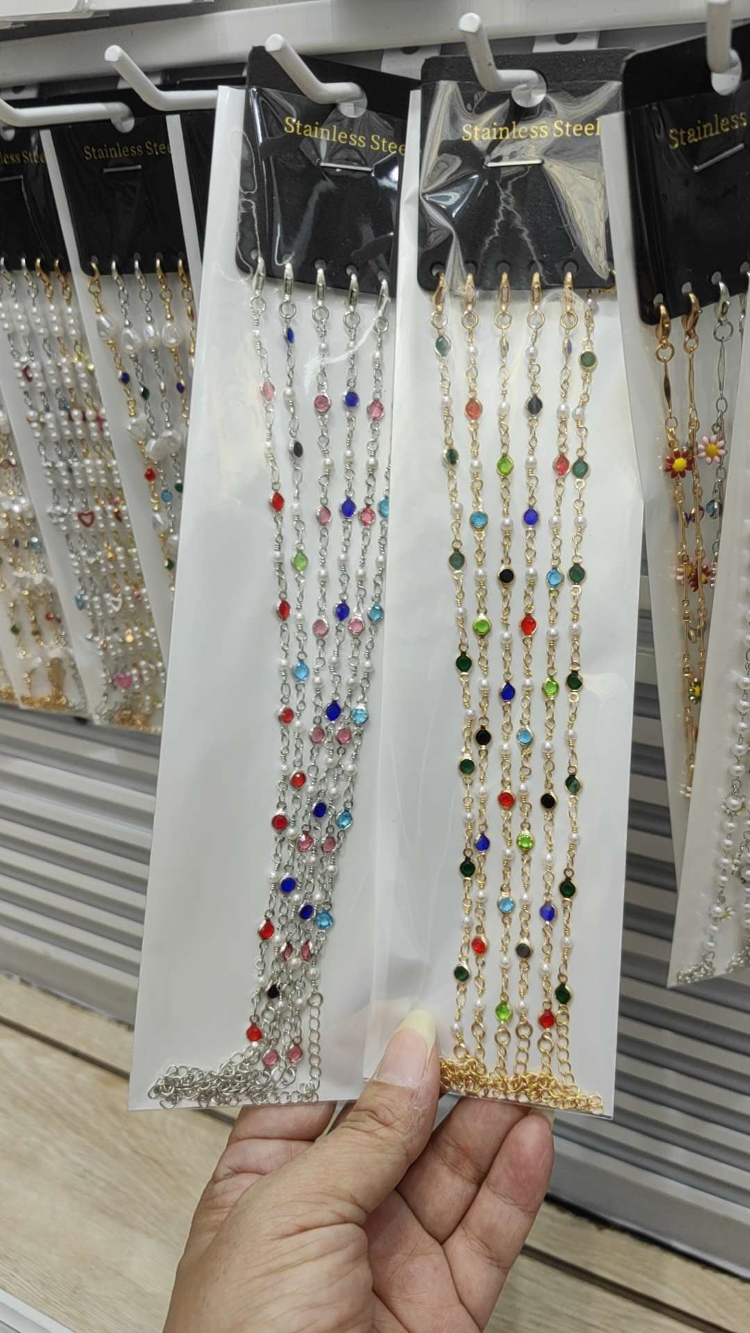 朱砂珍珠手链手饰 精致手串女士时尚饰品 优雅手腕装饰品 独特设计赠品礼物铜手工水晶小众设计甜酷冷淡跨境殴美日韩火爆仙女美白底实物图