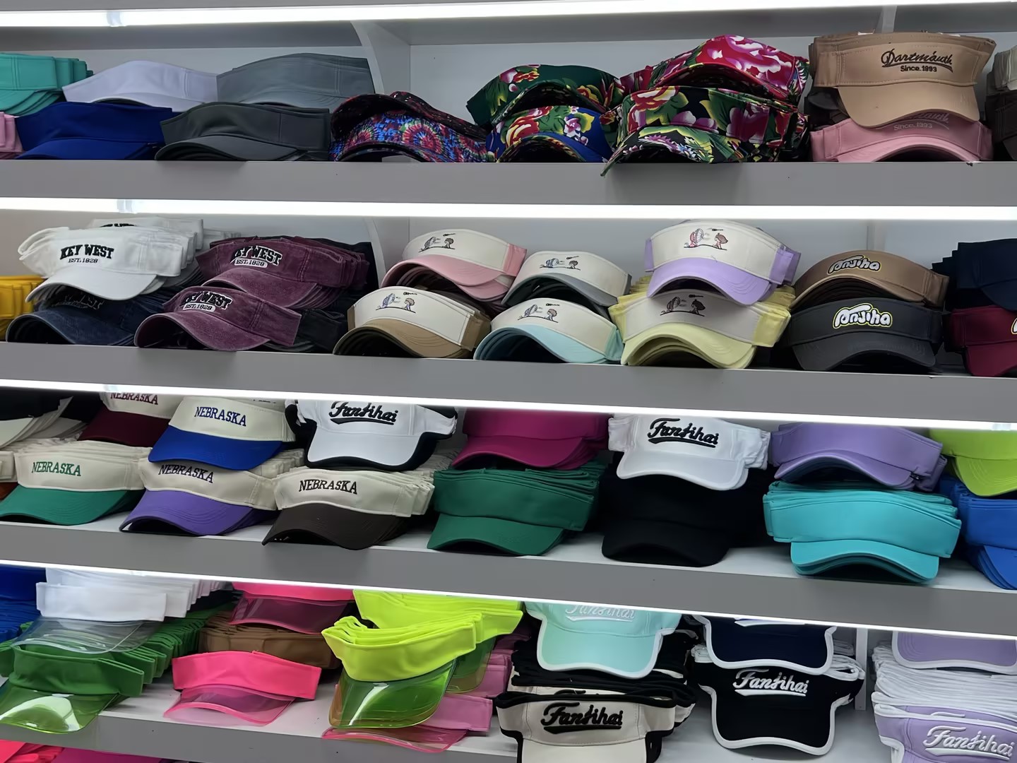 Zhuopeng Hat Industry describe pic - 2