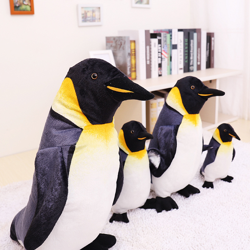 Cute and adorable Antarctic penguin dolls, simulated Q-shaped penguin plush toys, birthday gifts for girls, one-piece delivery, plush toy dolls, small animal plush toy dolls Application Scenario