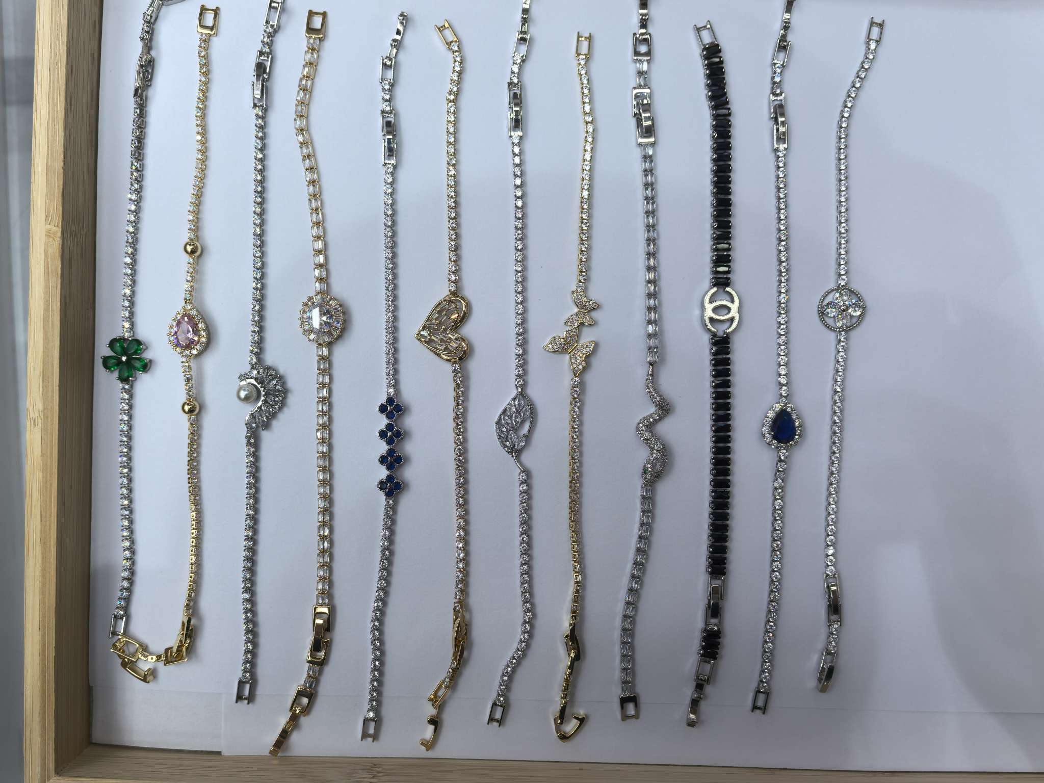 ذلك أن النساء يحببن تركيا details Picture