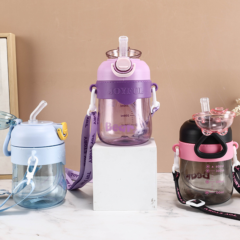 W67-9042 Rabbit Plastic Cup, high appearance level, girls' crossbody water bottle, outdoor portable, girls' and children's straw cup detail image 4