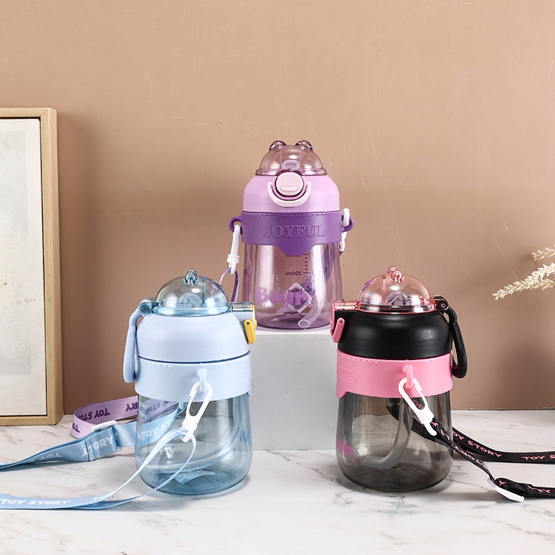 W67-9042 Rabbit Plastic Cup, high appearance level, girls' crossbody water bottle, outdoor portable, girls' and children's straw cup detail image 10