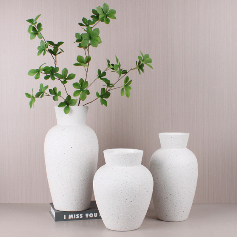 Antique, simple and modern style ceramic vase model room, living room wedding decoration items, living room furnishings, home decorations Application Scenario