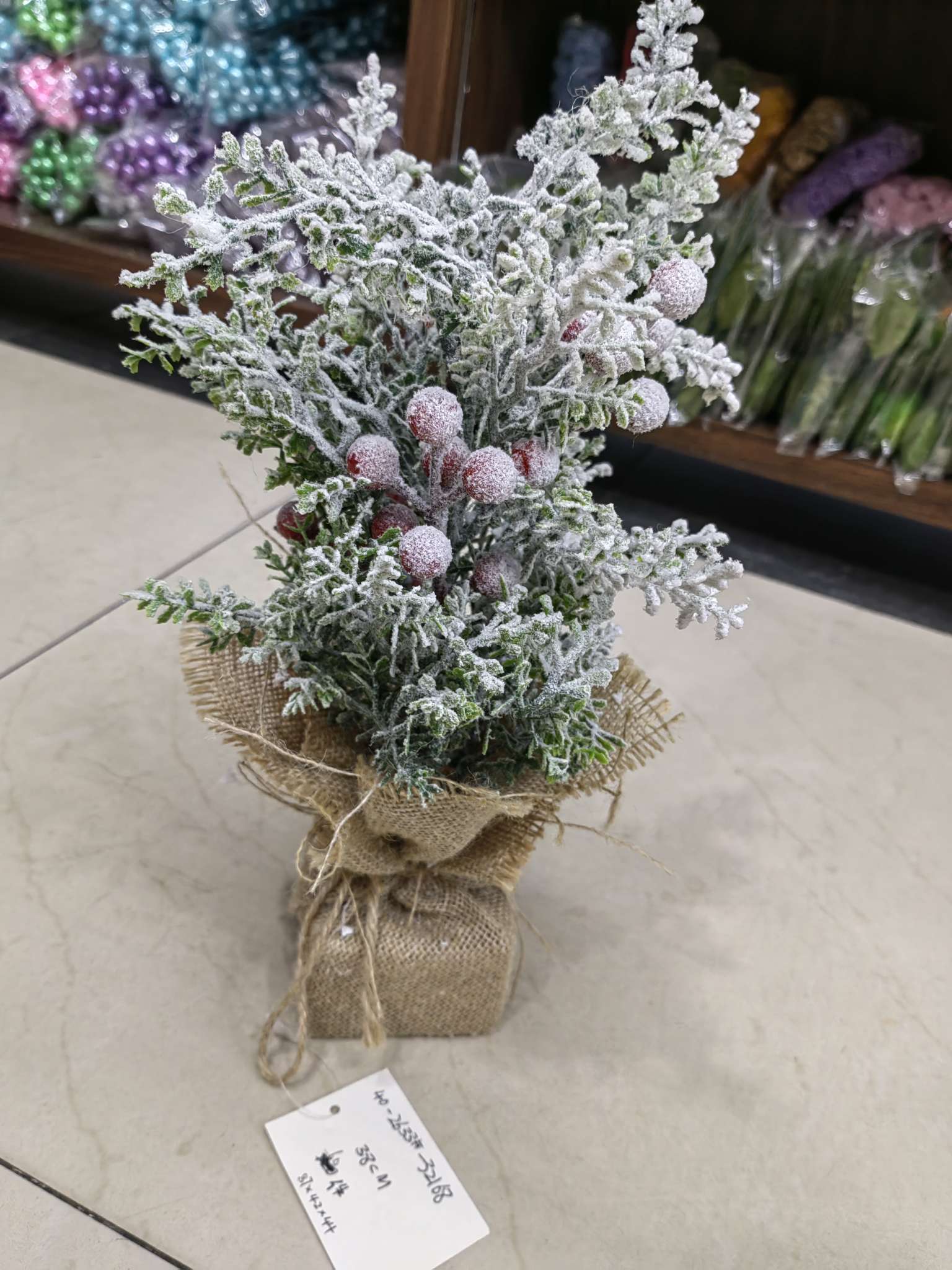 萌粒潮玩树脂工艺品 办公室摆件 精致礼品 艺术树脂创意摆设 现代简约风格装饰品摆件摆件