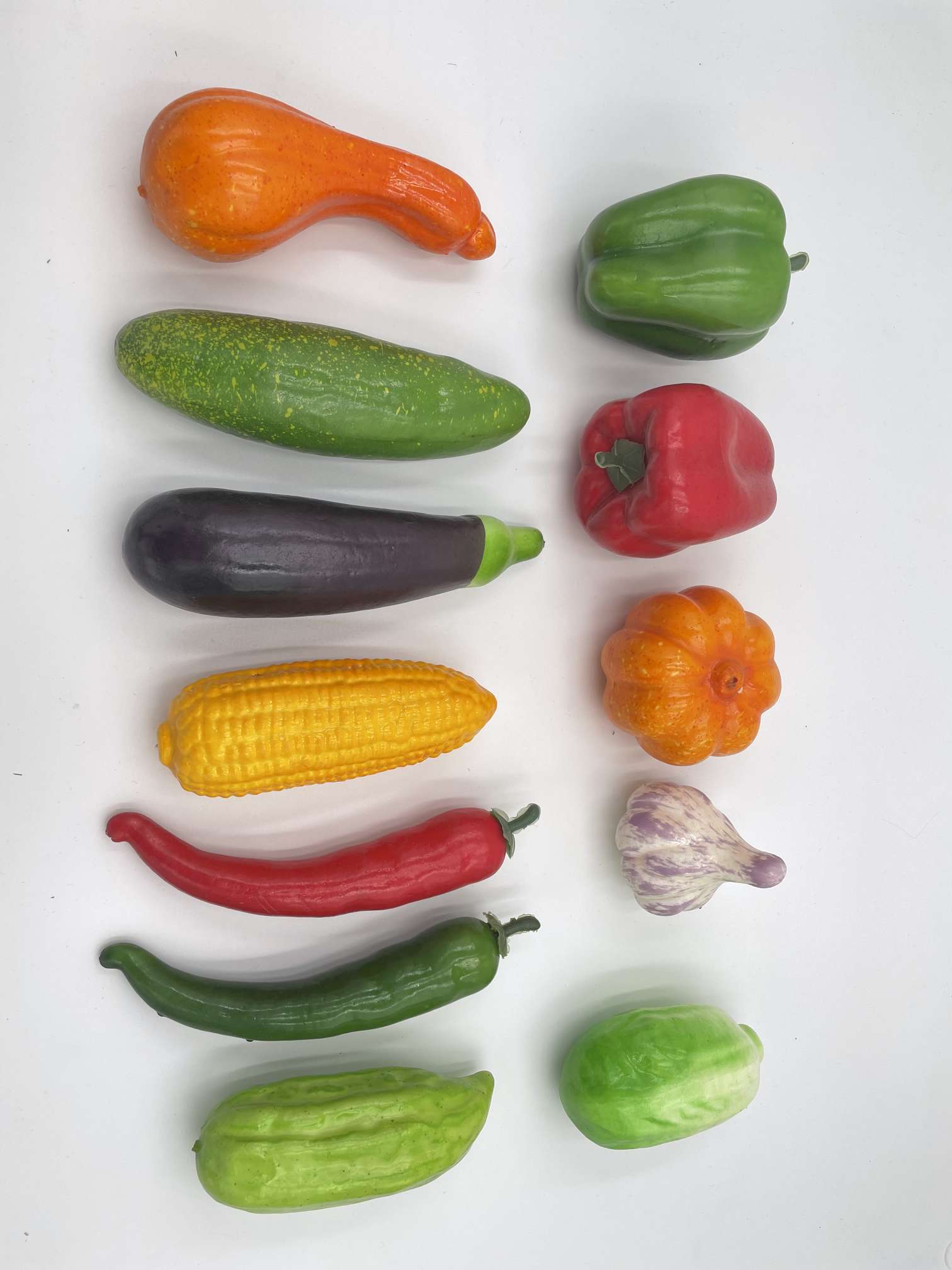 Miniature simulation vegetable and fruit set with foam, 12 pieces per set Application Scenario