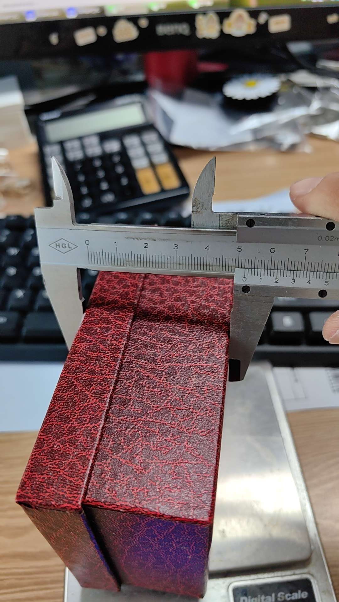 التحف الفنية، والأعمال الإبداعية، وأعمال التزيين، وأعمال الأعمال الفنية الأخرى detail image 4