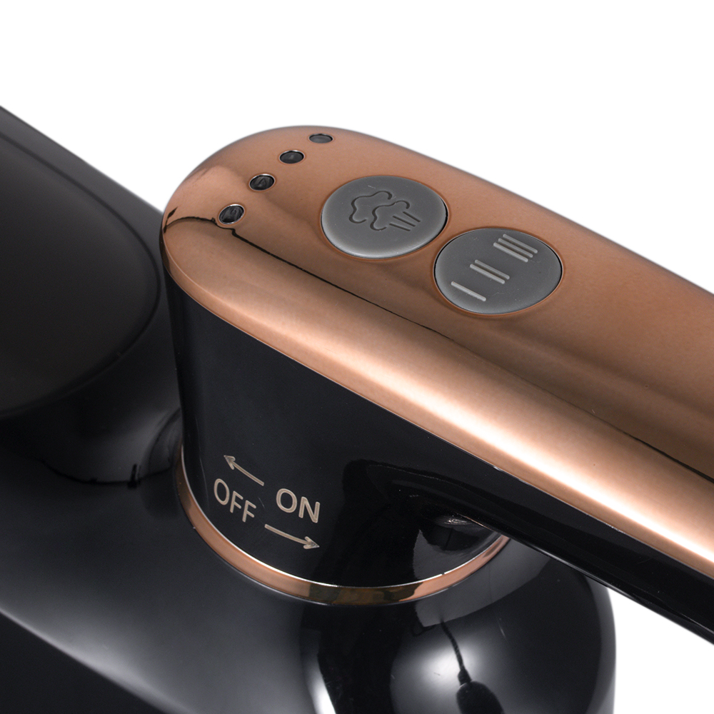 蒸汽熨斗/熨斗/迷你熨斗/红心电熨斗老式/老式电熨斗白底实物图