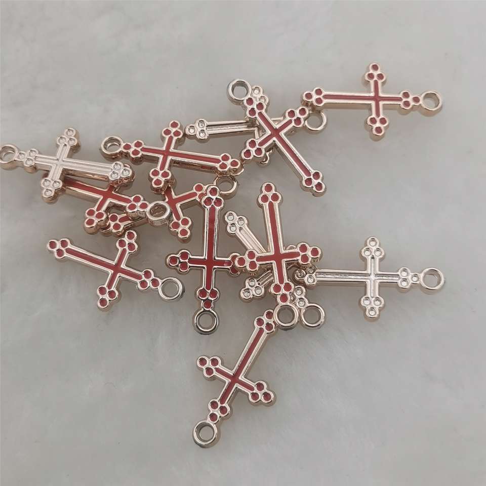 diy jewelry accessories, plastic colored oil-dripping retro cross pendants, bracelets, necklaces, cross accessories, 500 pieces per package detail image 6