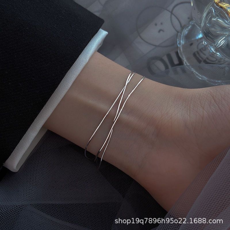 多层蛇骨手链女学生小众设计高级感冷淡风简轻奢手饰源头经典精致精美手链厂家批发详情图4