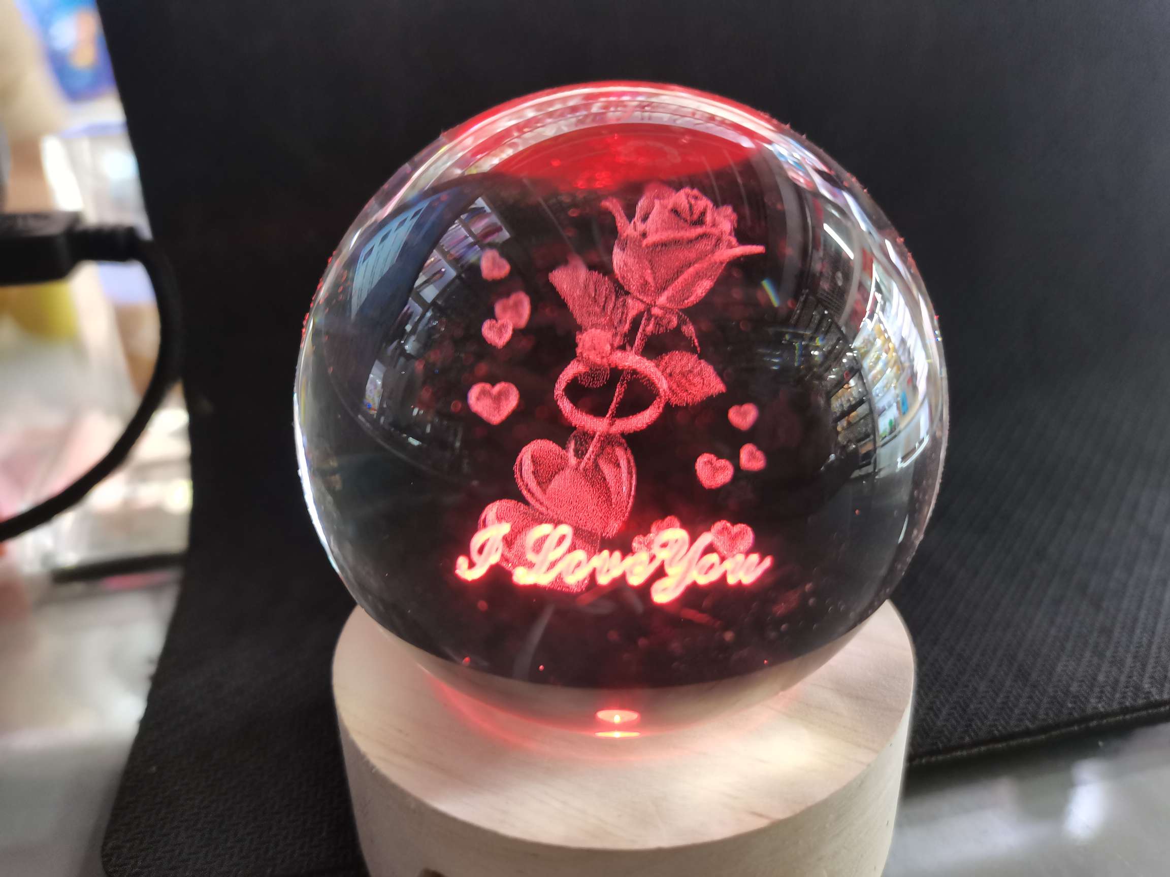 水晶珠宝工艺品 水晶球礼品 LED七彩灯