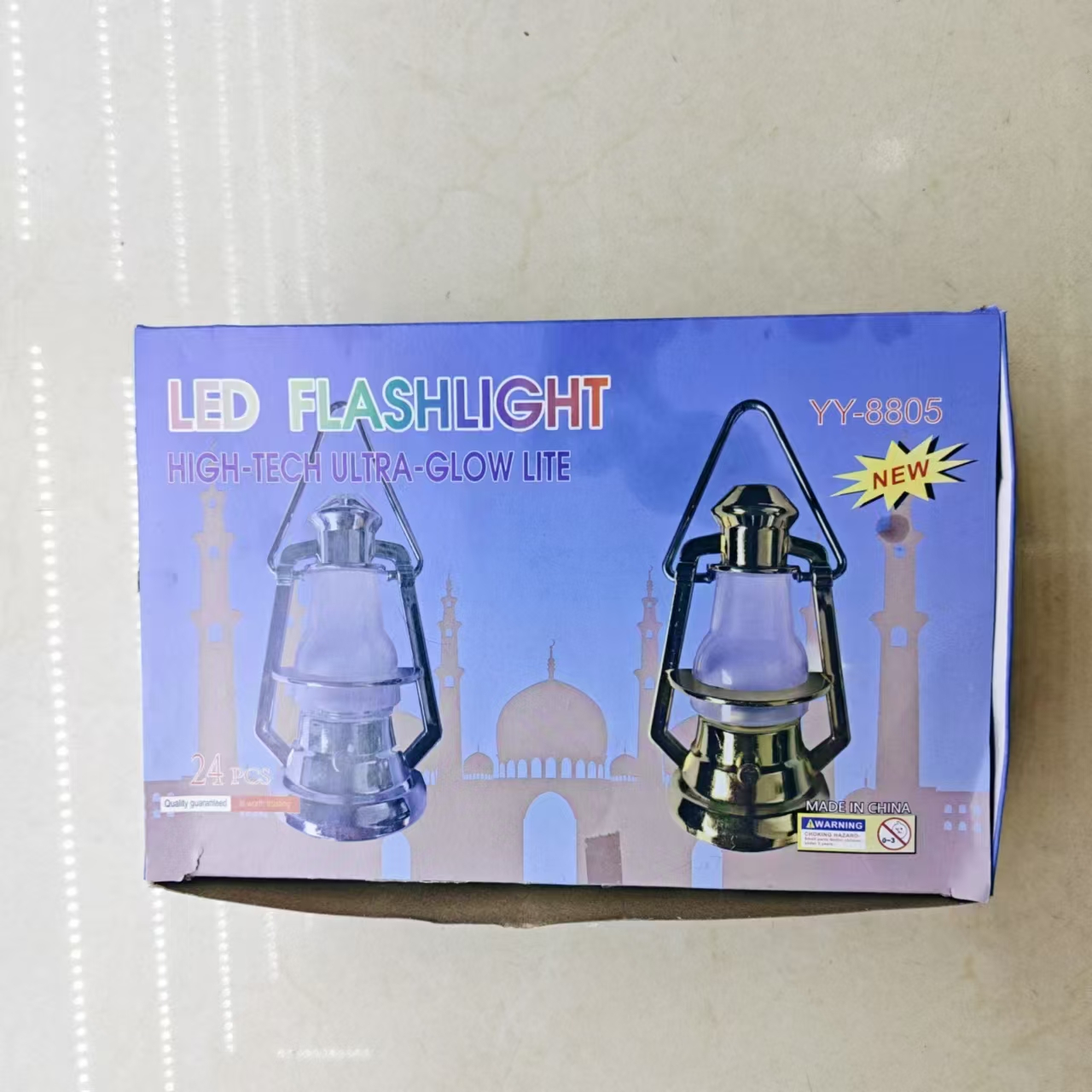 Lantern toys, luminous toys, LED keychain lights, red lantern, YY-8805 led wholesale, practical gifts, 2-yuan store, high-height electronic toys, luminous toys Application Scenario
