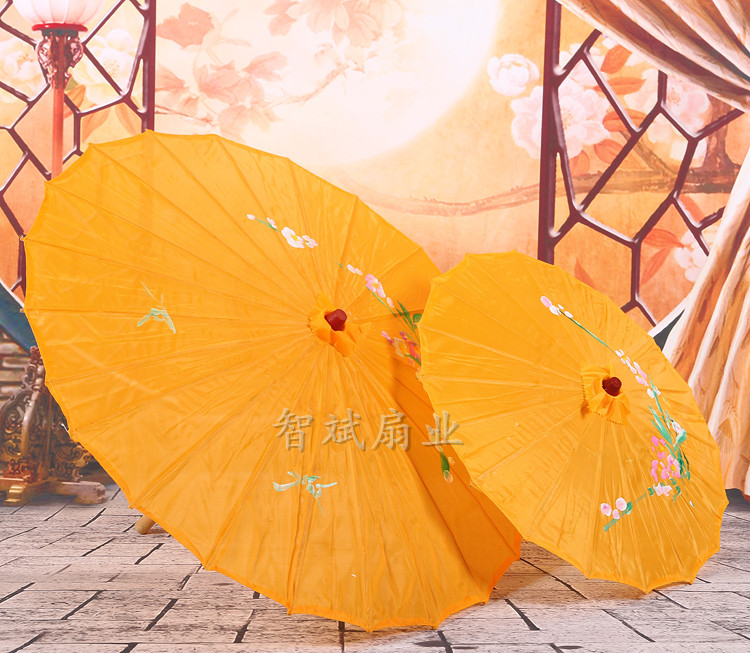 مزخرفة بمظلة قديمة مزخرفة بمظلة حارية، مزخرفة بمظلة حارية، ومظلة حدية detail image 4