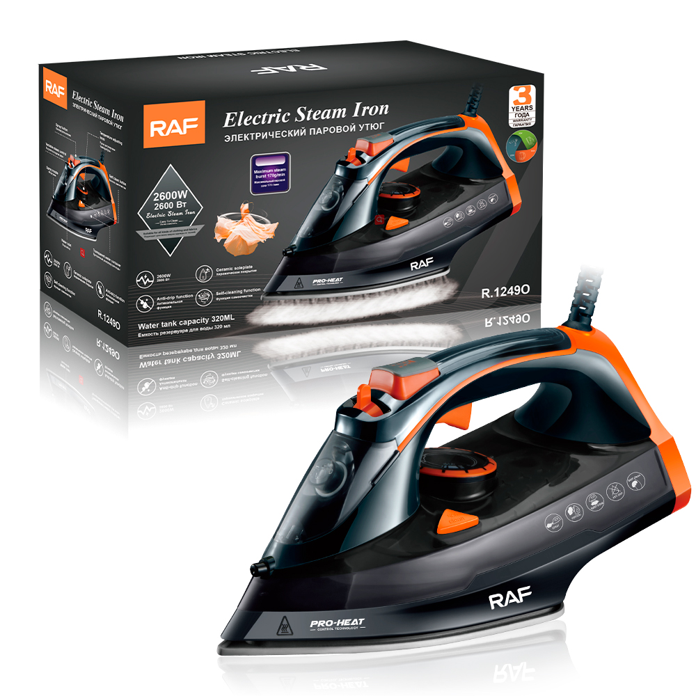 RAF European standard cross-border handheld electric iron, household small portable steam iron, handheld ironing machine 2600W Application Scenario
