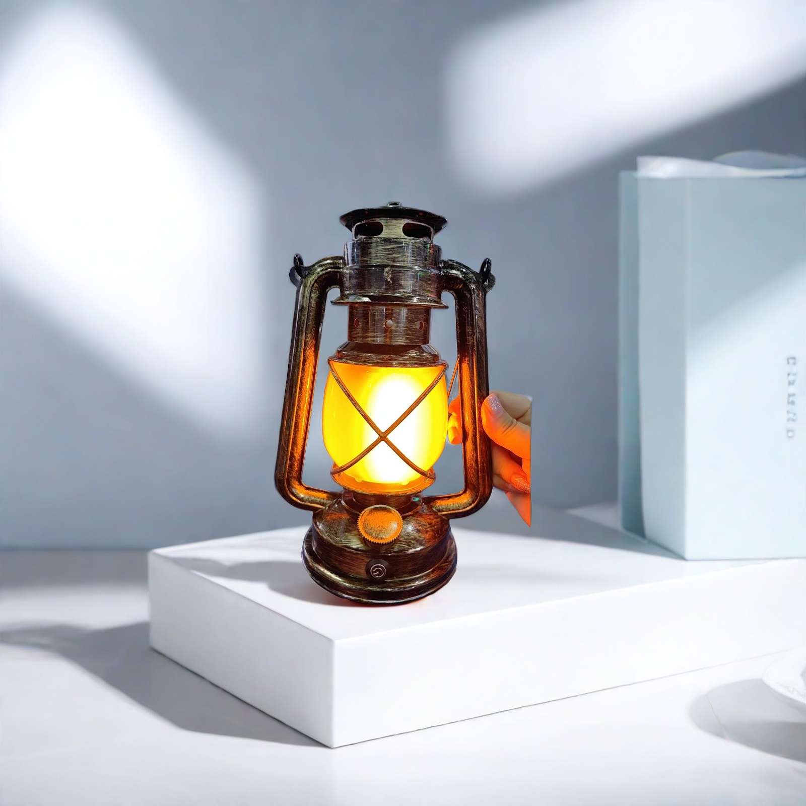 Tiktok Boom Camping Light Ambiance Light Flame Camping Light Tent Retro Horse Light Outdoor Hand Light Gift Christmas Lamp Eye Lamp Application Scenario