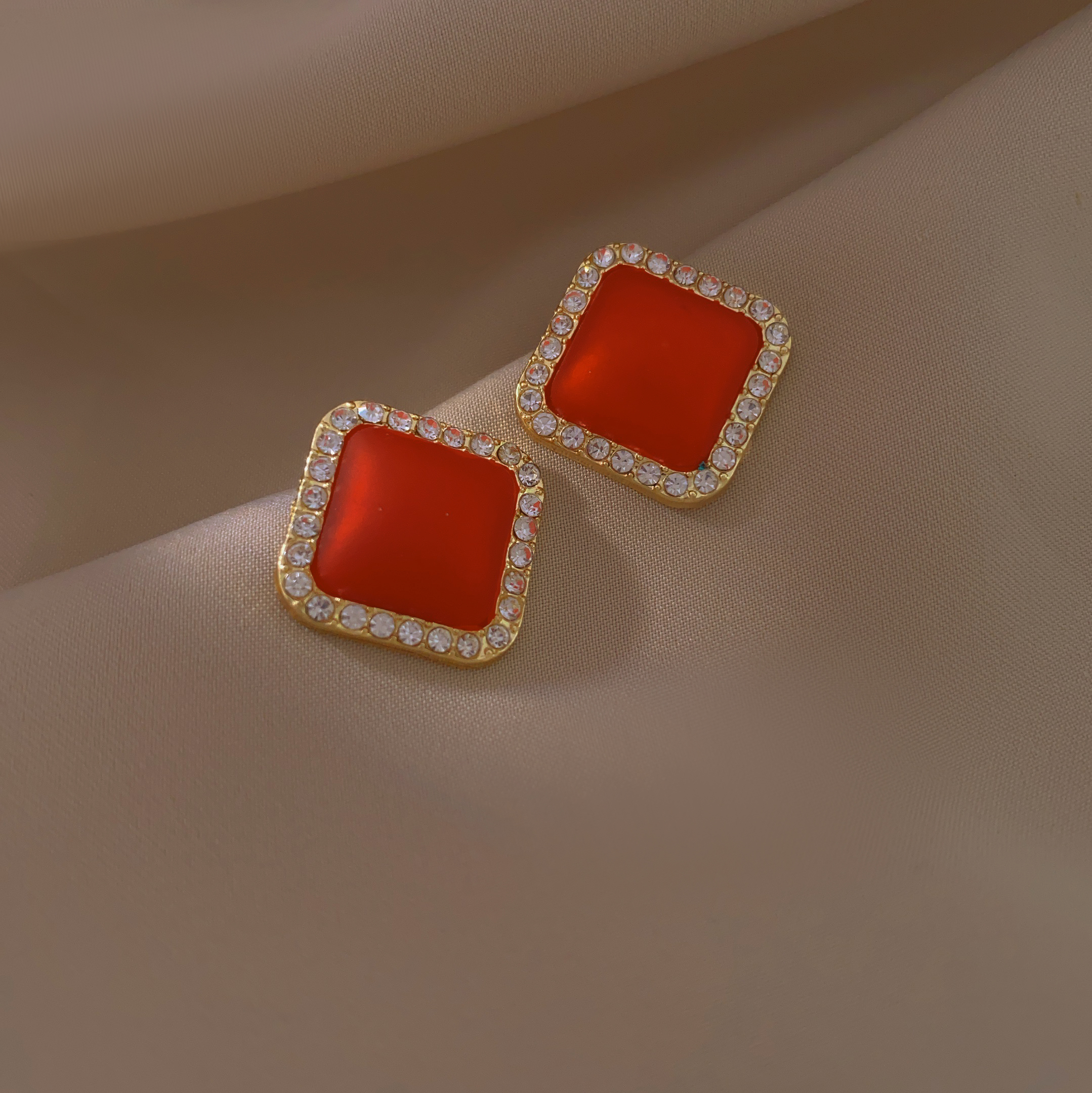 New fashionable geometric square sweet stud earrings, red zodiac year earrings, versatile earrings for women Application Scenario