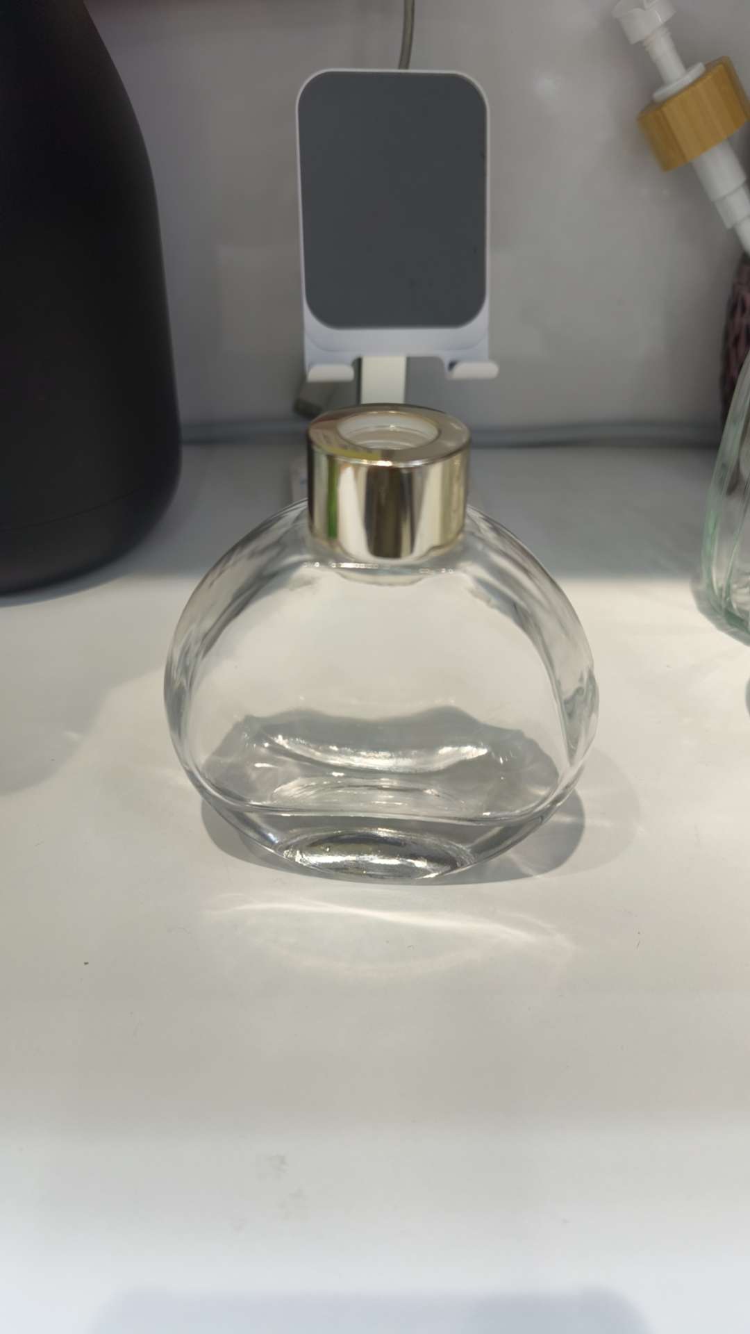 Aromatherapy bottles, glass aromatherapy bottles, hotel supplies, guesthouse supplies Application Scenario