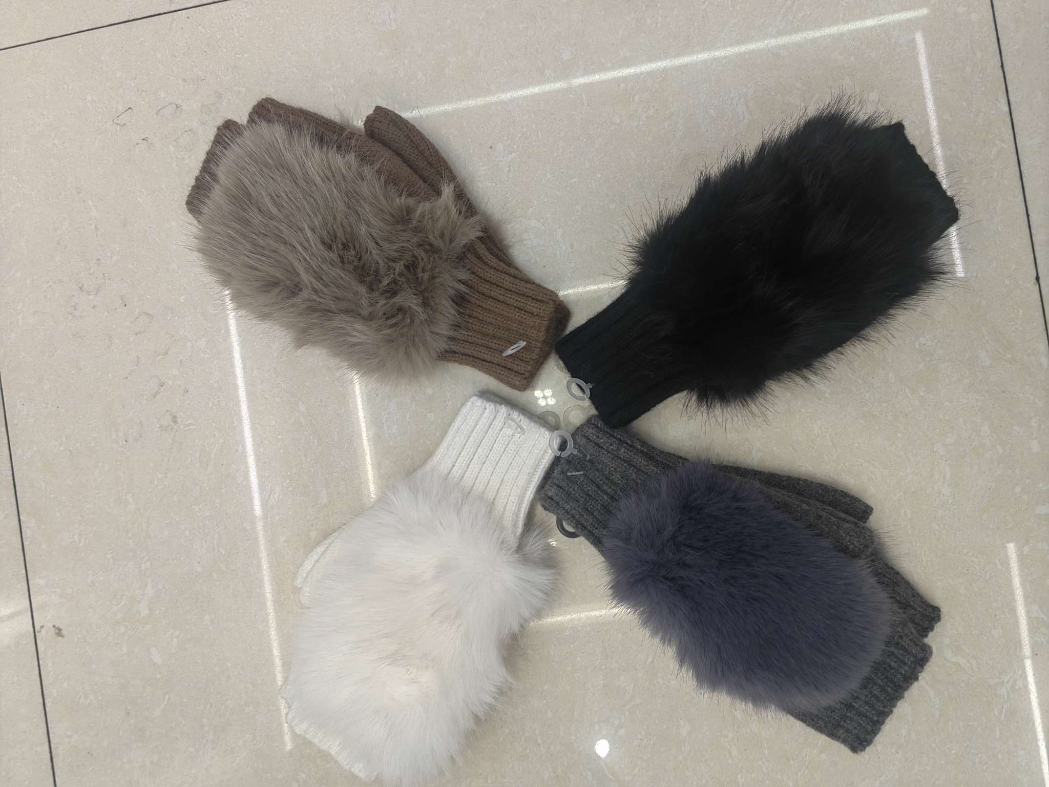 Disala gloves describe pic - 8