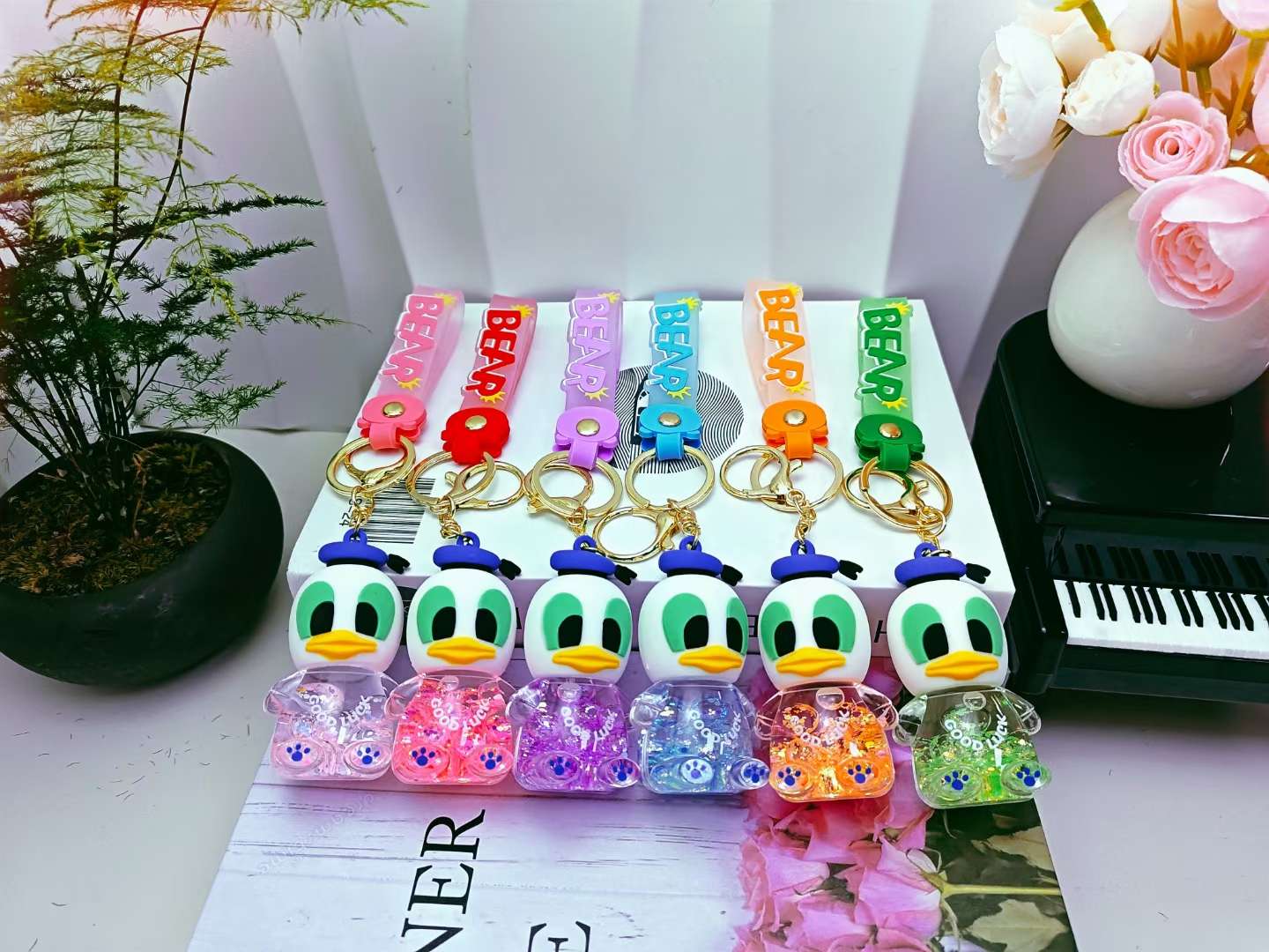 潮玩公仔钥匙扣挂件 独特工艺品礼品 钥匙链配饰 钥匙扣配件 创意个性钥匙配饰钥匙扣钥匙扣挂件