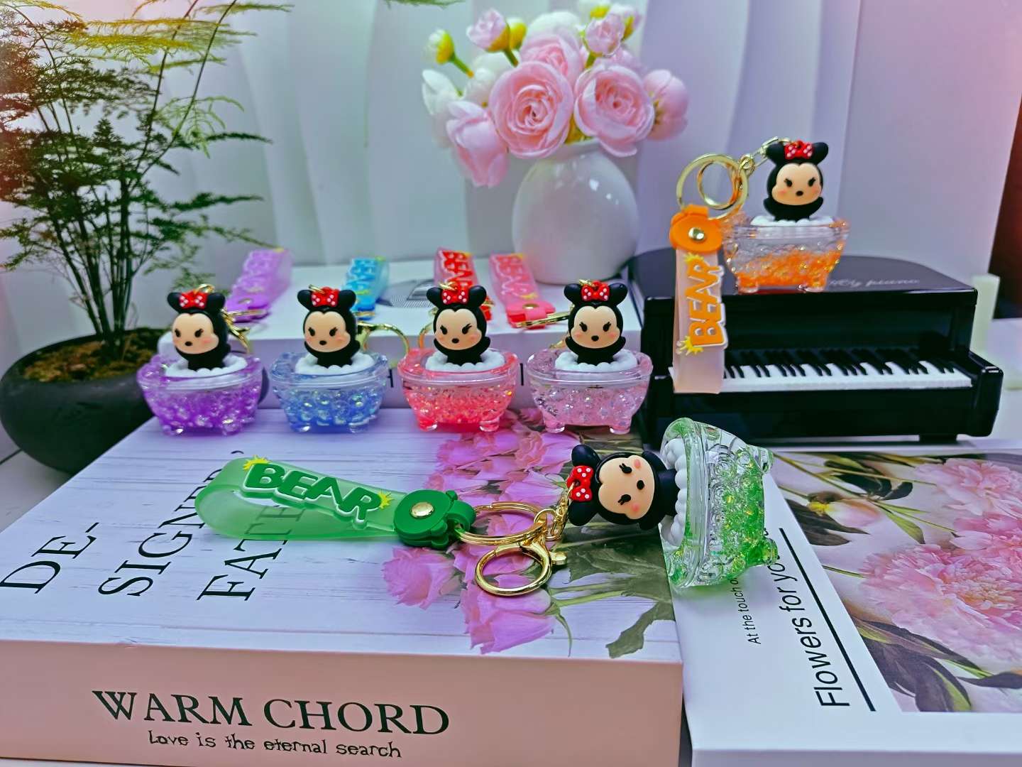 潮玩公仔钥匙链 钥匙扣挂件 独特工艺品 礼品钥匙配饰 钥匙扣配件 创意小物品