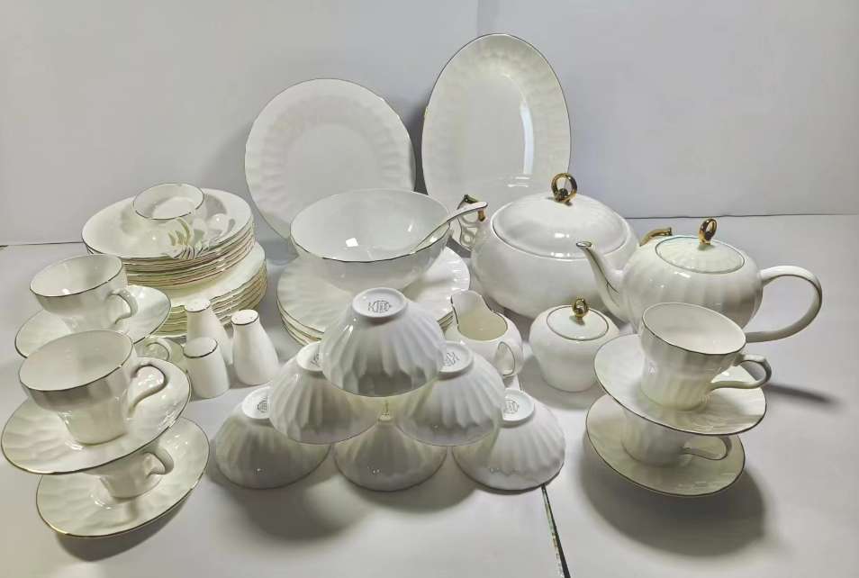 أدوات المائدة عظمية السيلادون Fine Bone، مجموعة المائدة Dinner Set، جودة عالية details Picture