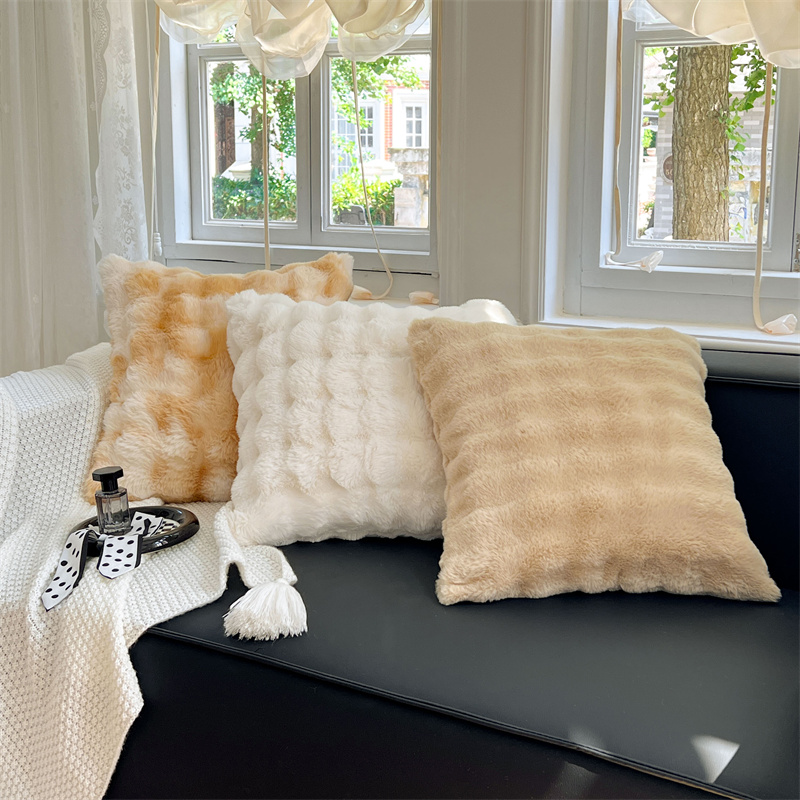 Imitation rabbit fur bubble velvet pillowcase, solid color dreamy plush sofa cushion, bedroom model room decoration pillow cover, DB home textile, home office decoration Item Picture