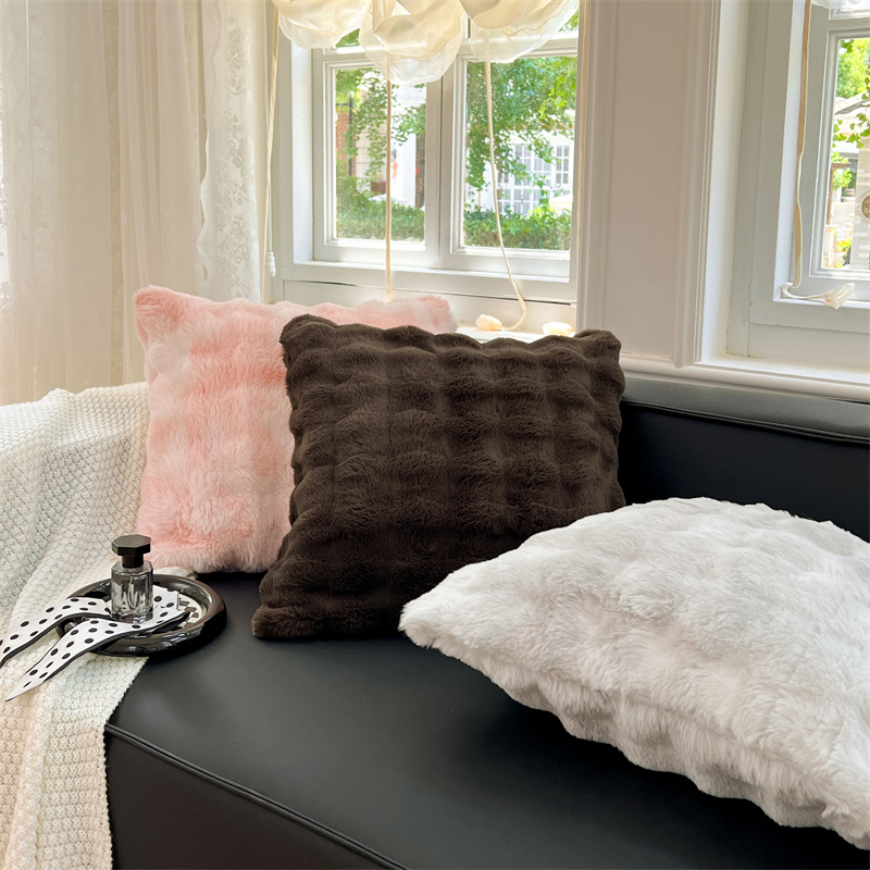 Imitation rabbit fur bubble velvet pillowcase, solid color dreamy plush sofa cushion, bedroom model room decoration pillow cover, DB home textile, home office decoration Specification image