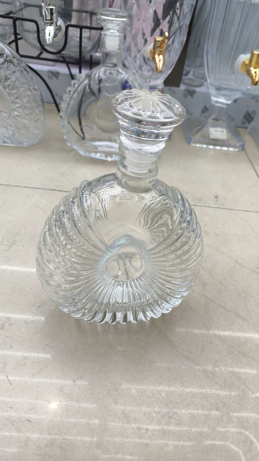 酒瓶玻璃瓶玻璃酒瓶酒店用品日用百货
