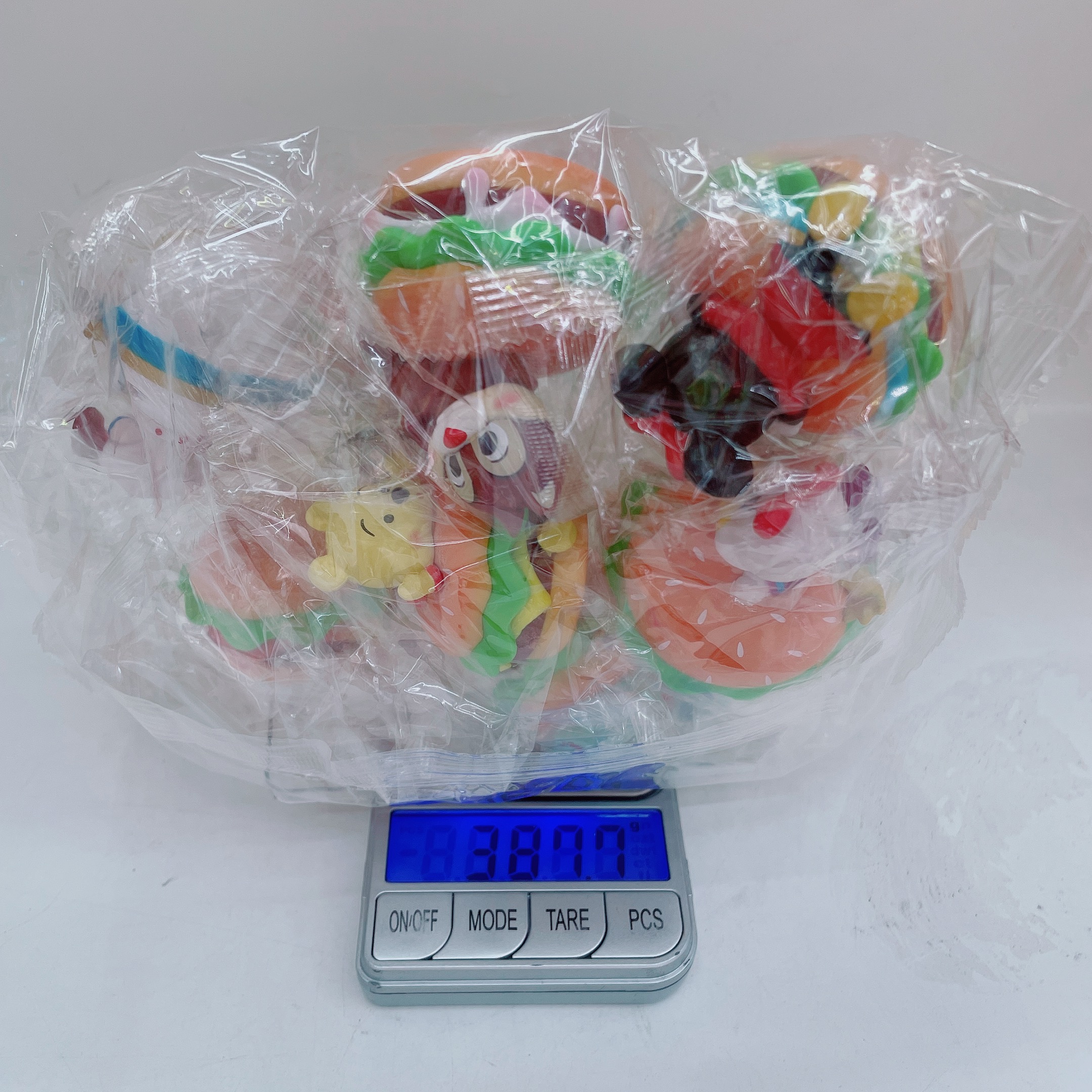 Wholesale of 8 delicious hamburger figurines, Mickey, Minnie, Burger King, Party Baby toys, car cake ornaments pic 10